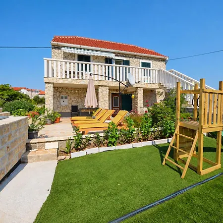 Island Sun Terrace *