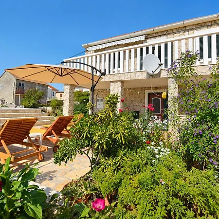 Island Sun Terrace