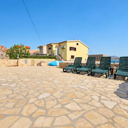Island Sun Terrace * Krapanj